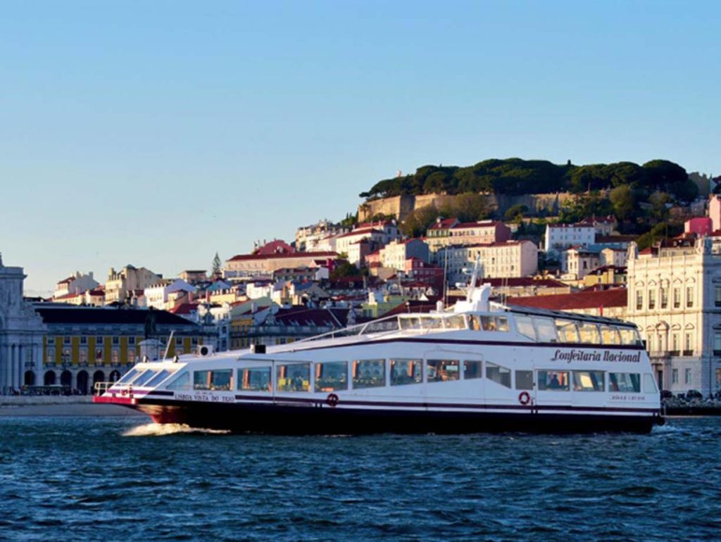 Navigating Lisbon’s Waterfront Splendor: An Unforgettable River Cruise along the Tagus